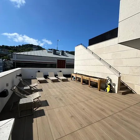 Penthouse With Private Pool 50m From The