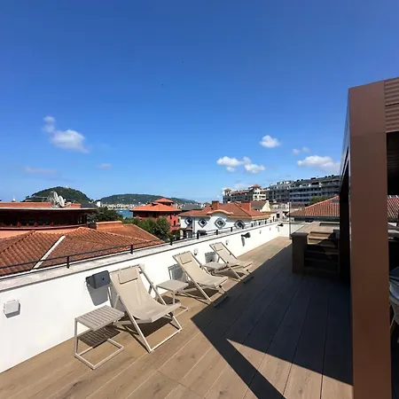 Penthouse With Private Pool 50m From The San Sebastian